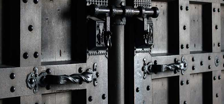 steel entry door repair in Pico Rivera